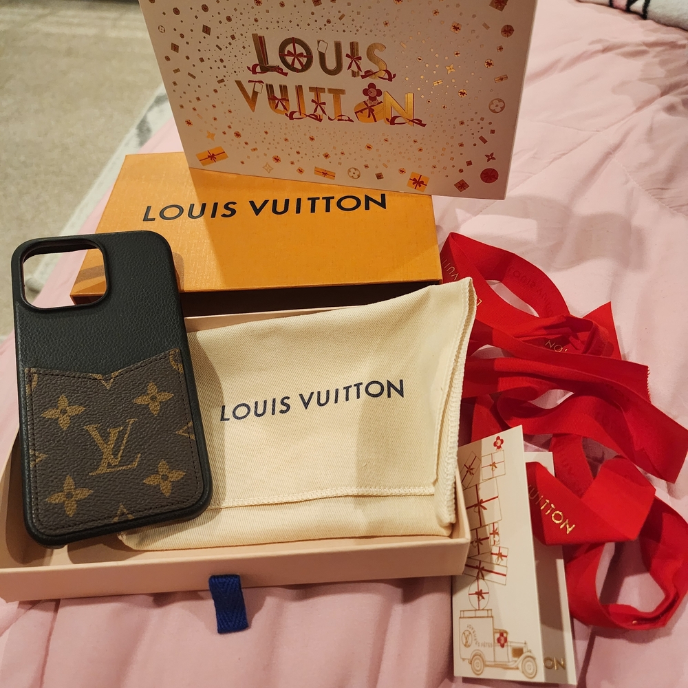 Louis Vuitton Black and Brown IPhone 15 Pro Max Case